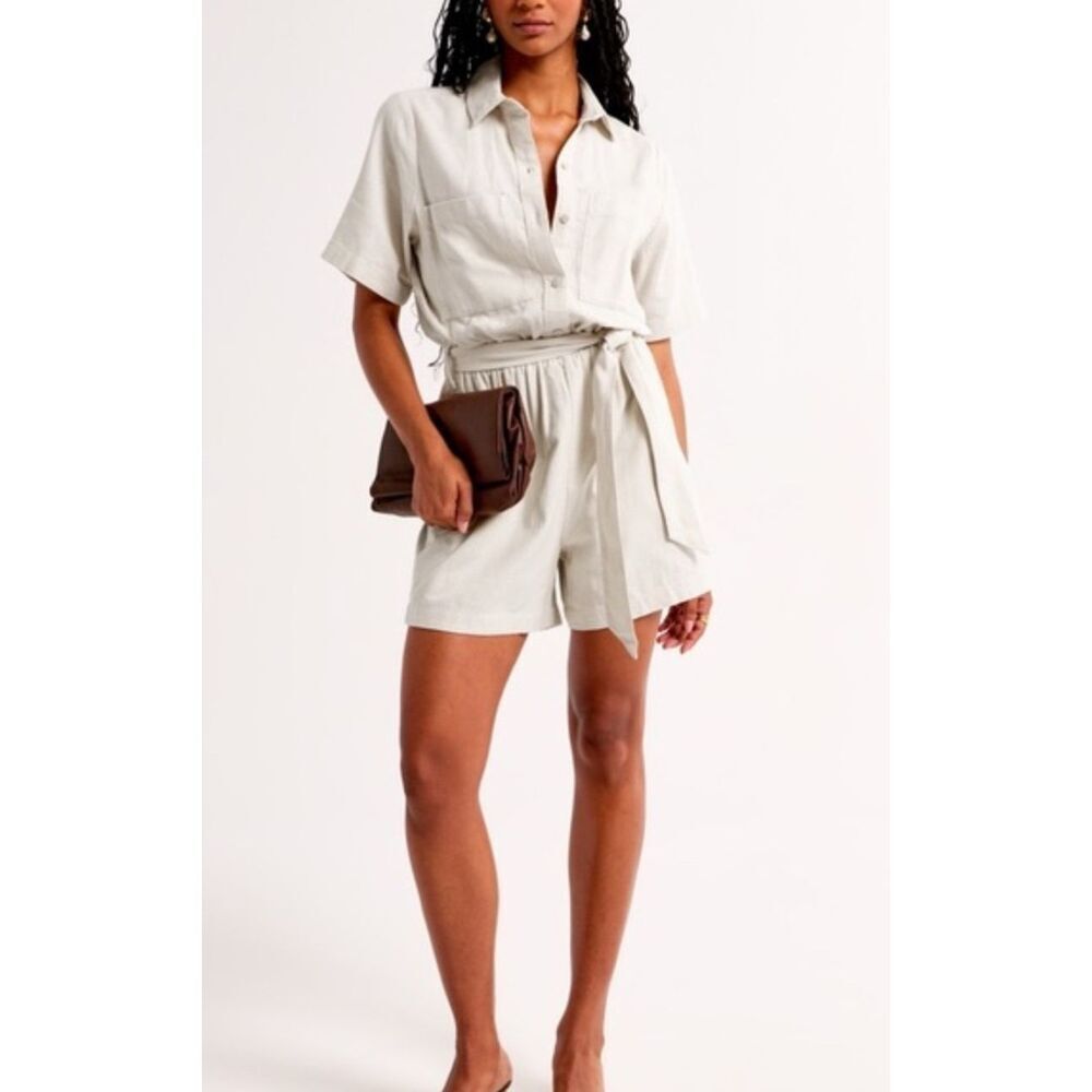 Abercrombie & Fitch Utility Romper‎ Womens Oatmeal XS (T1)